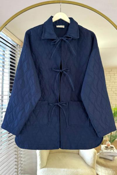 Üç Bağcıklı Kapitone Ceket Lacivert