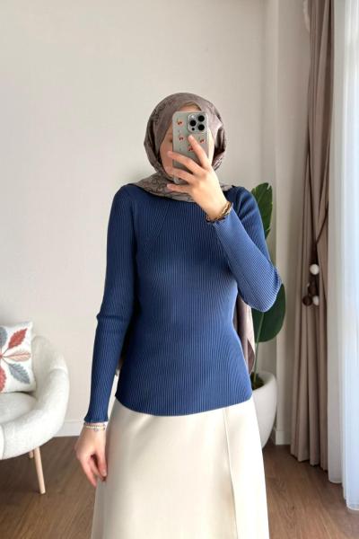 Dik Yaka Fırfırlı Body Lacivert