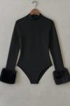 Balıkçı Yaka Kürk Detaylı Body Siyah