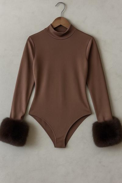 Balıkçı Yaka Kürk Detaylı Body Kahverengi