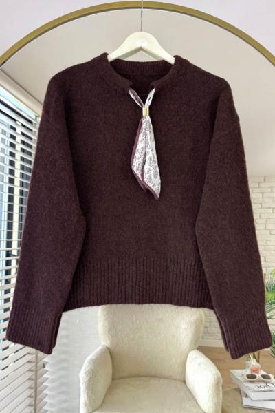 Yakası Fularlı Kazak Acı Kahve