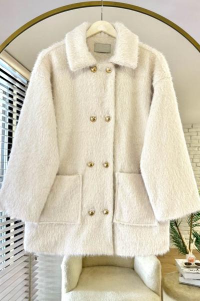 Düğme Detaylı Cepli Ceket Krem