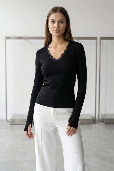 V Yaka Dantelli Body Siyah