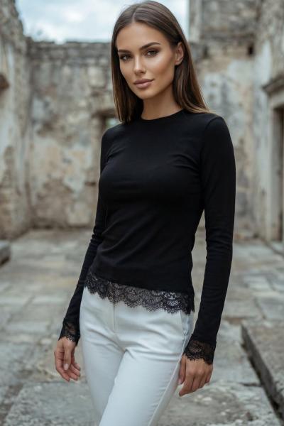 Bisiklet Yaka Dantelli Body Siyah