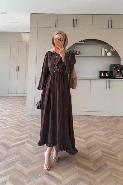Asimetrik Fırfırlı Piliseli Elbise Kahverengi