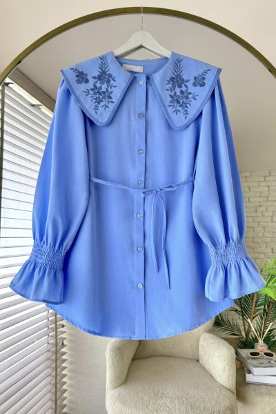 Yakası Nakışlı Gömlek Mavi