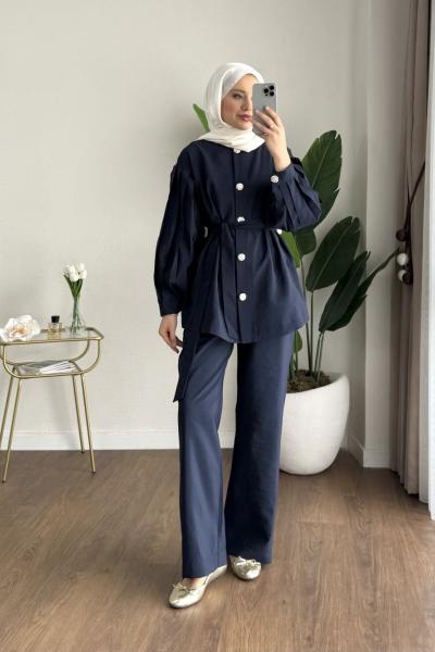 Amaris Takım Lacivert