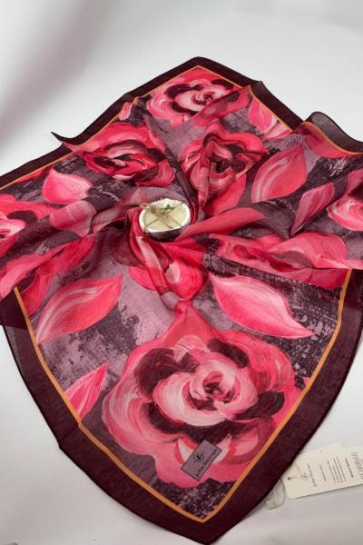 Gül Desenli Kehribar Eşarp Pembe