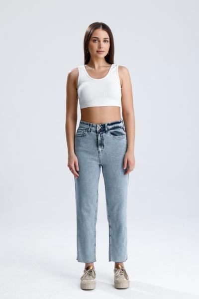 Kesik Paça Mom Jean Kar Yıkama Mavi