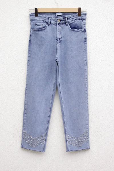 Taş İşlemeli Kesik Paça Pantolon Kar Yıkama Mavi