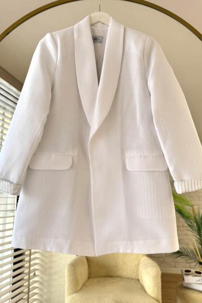 Çizgi Astarlı Ceket Beyaz