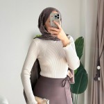 Dik Yaka Fırfırlı Body Bej