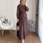 Sarmaşık Etekli Takım Koyu Kahverengi