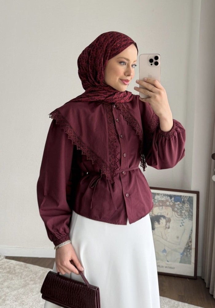Dantel Yakalı Kısa Gömlek Bordo