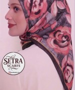 Gül Desenli Kehribar Eşarp Pembe