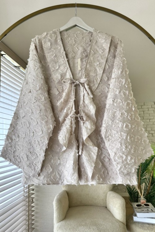 Önü Fırfırlı Püsküllü Kimono Bej