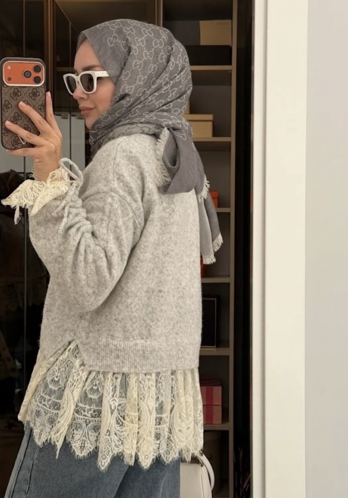 Kolları Büzgülü Dantel Detaylı Hırka Gri