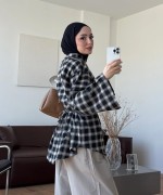 Önü Yırtmaçlı Ekose Bluz Gri