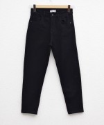 Boyfriend Mom Jean Siyah